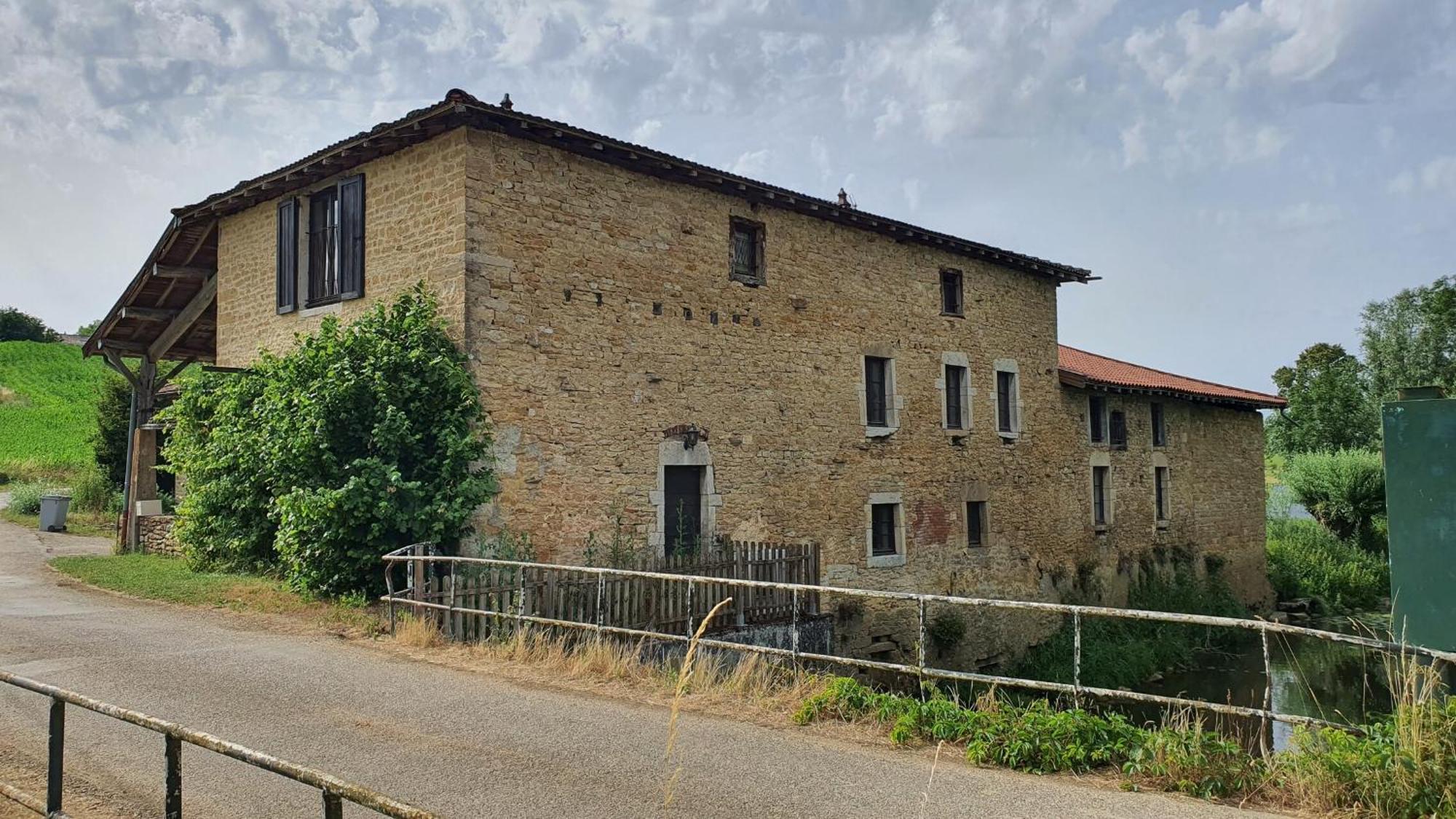 مبيت وإفطار Villemotier Le Moulin Du Fay المظهر الخارجي الصورة